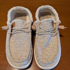 Hey Dude Women's Wendy Slip-on fur Size 9